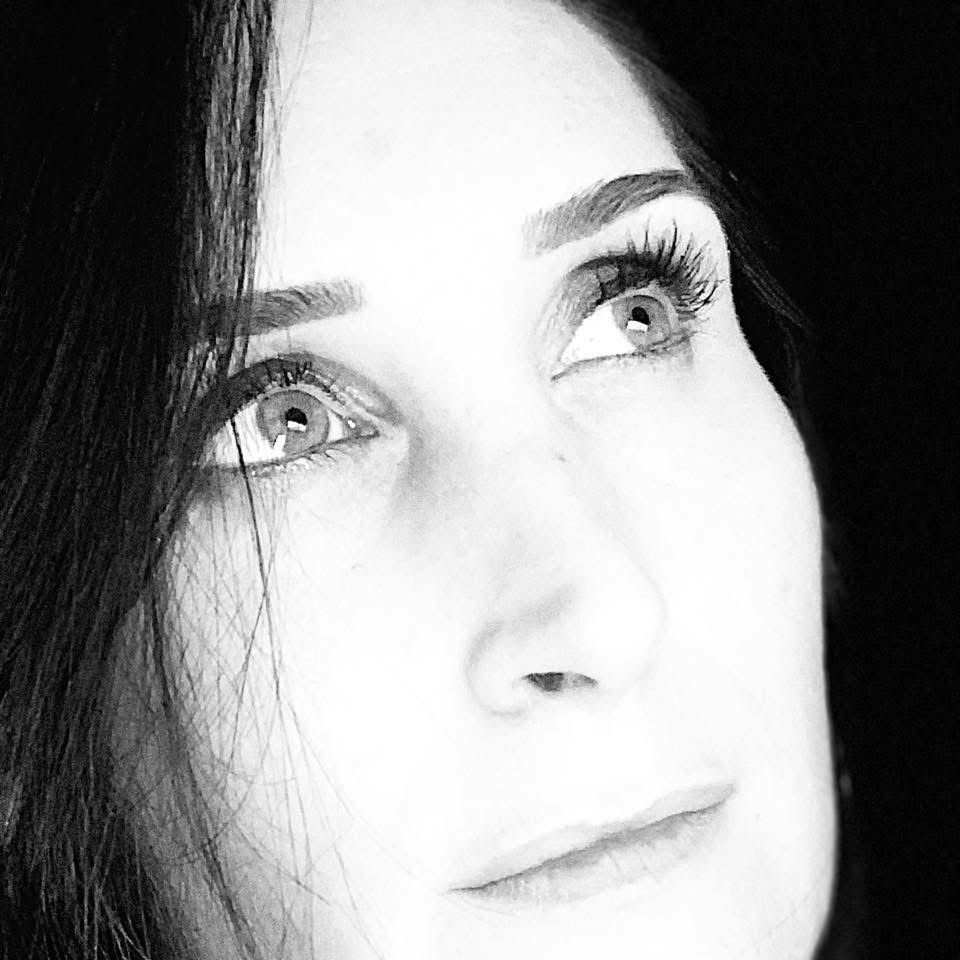  Manon Moulis